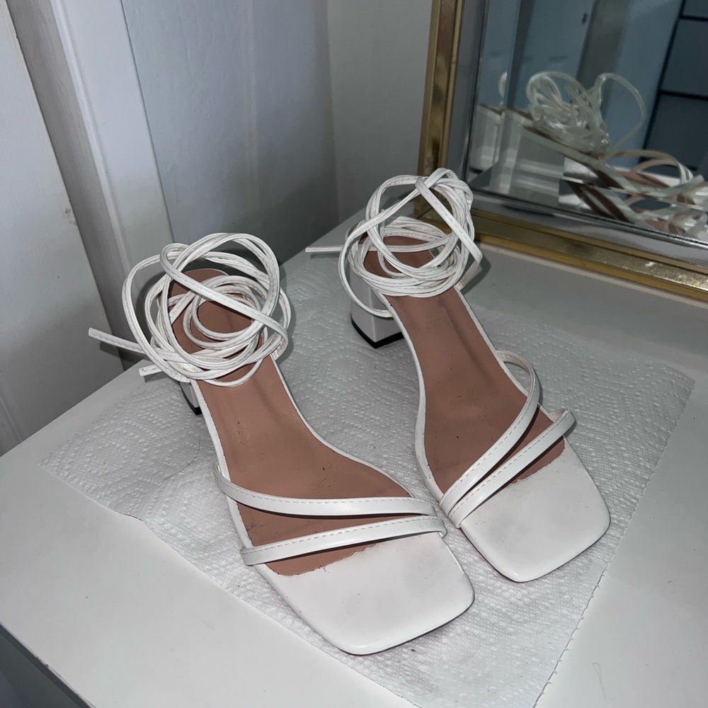 Elegant White Strappy Women's Sandals